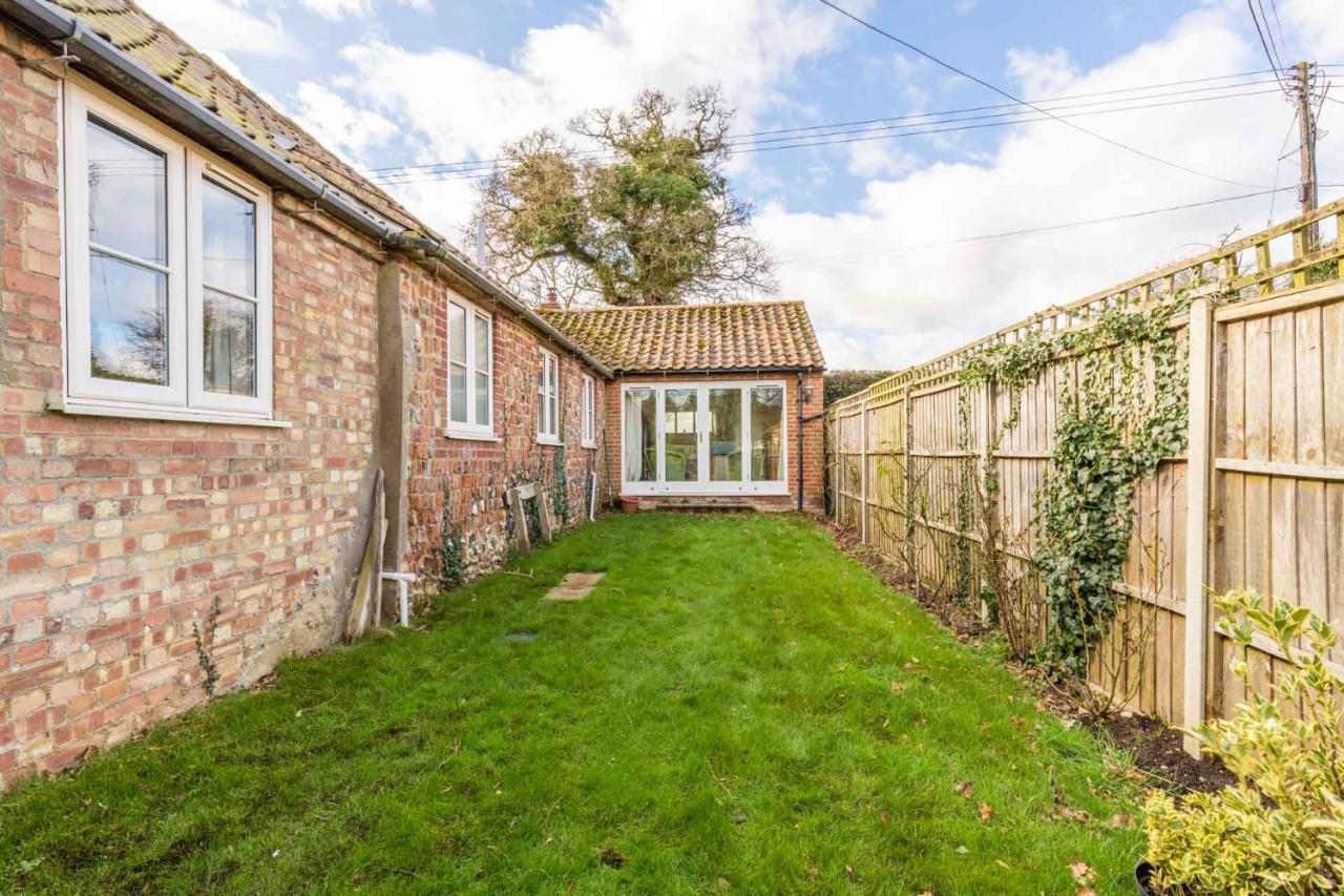 Host & Stay - Woodfalls Barn Burgh and Tuttington Exterior foto
